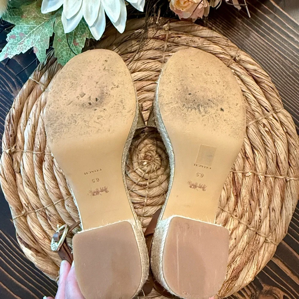 Coach Signature Piper Espadrille Sandals ~ Heels - Picture 6 of 6